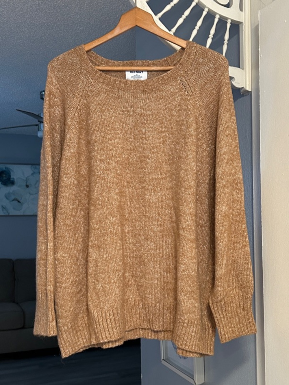 Old Navy Women’s Plus Size 2X Heathered Camel Long Sleeve Crewneck Sweater